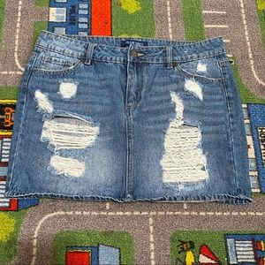 Destroyed Short Jean Skirt